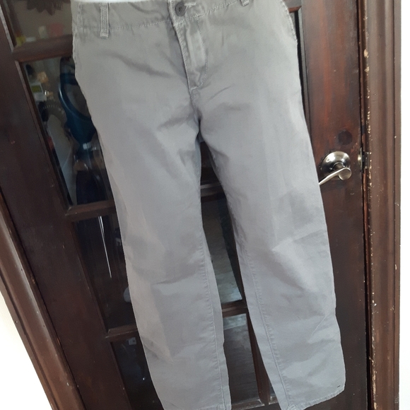 Size 4 Abercrombie & Fitch New York khakis - Picture 8 of 11